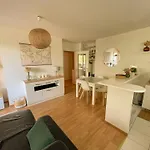 Neudorf + Garage *