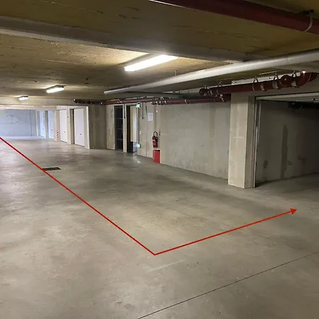 Neudorf + Garage 公寓 *